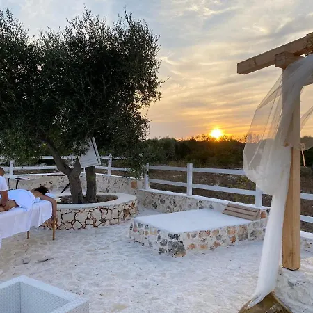 Holiday home Trullo Cristelle *